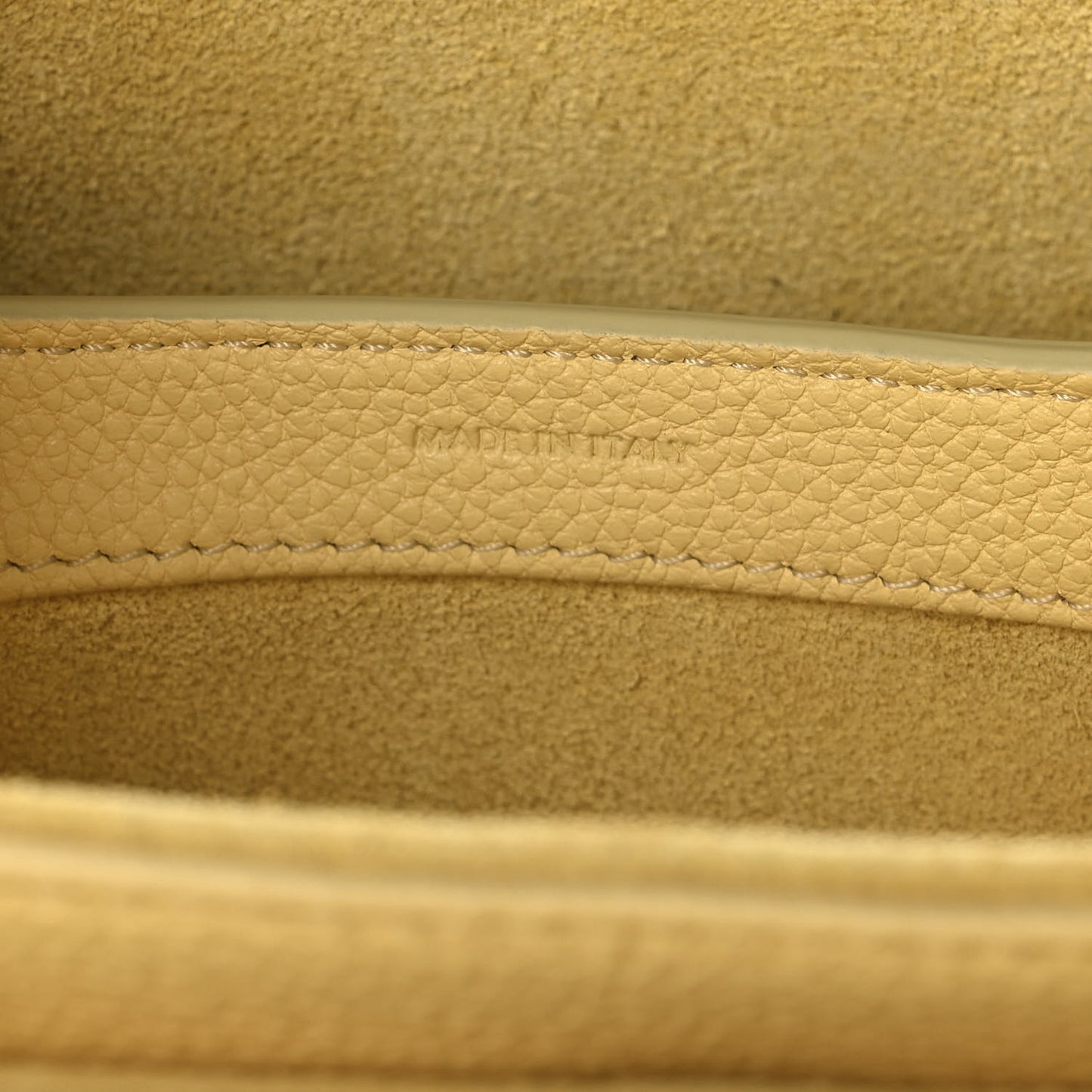 Grained Calfskin Teen Soft 16 Shoulder Bag Acacla