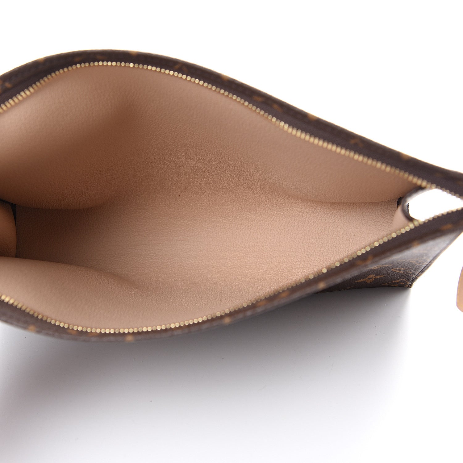Louis Vuitton Monogram Toiletry Pouch 26 4 of 6