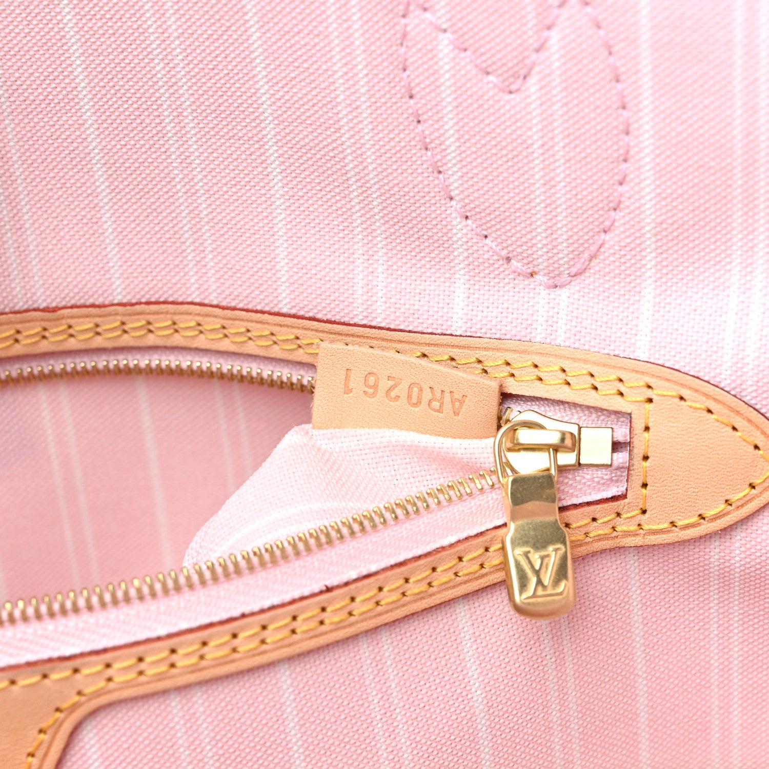 Louis Vuitton Monogram Giant By The Pool Neverfull MM Light Pink 7 of 10