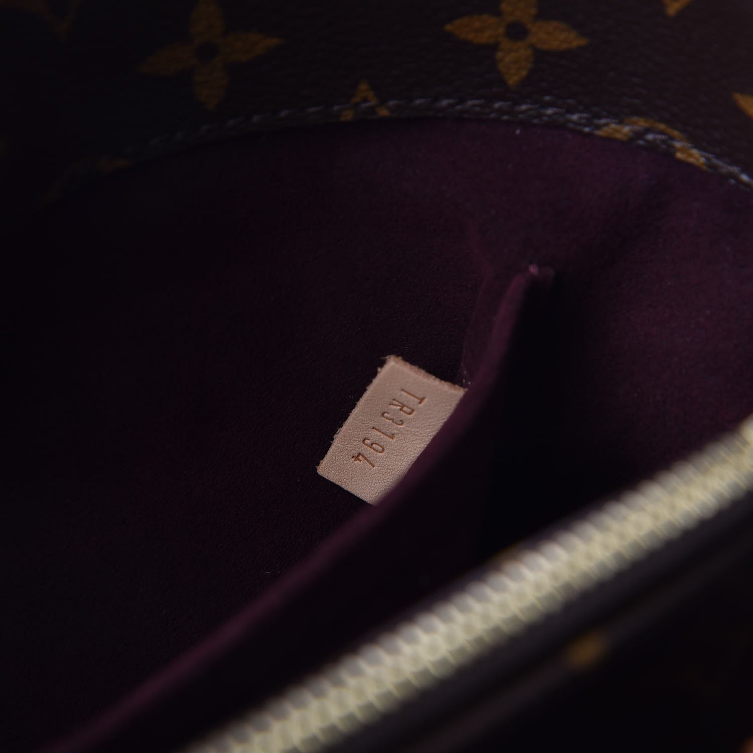 Louis Vuitton Monogram Montaigne MM 7 of 7