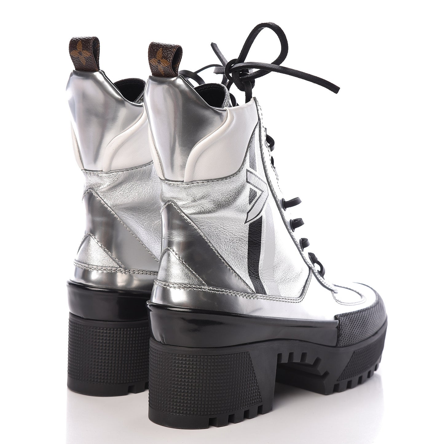 Patent Calfskin Spaceship Laureate Platform Desert Boots 37.5 Silver