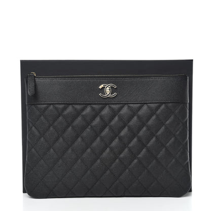 Chanel Caviar Quilted Medium Vintage Mademoiselle Cosmetic Case Black 10 of 10