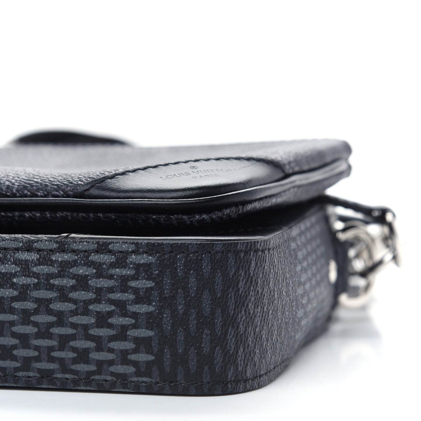 Damier Graphite 3D Trio Messenger