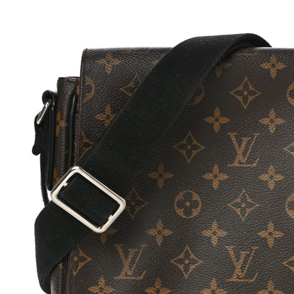 Louis Vuitton Monogram Macassar District PM 5 of 17