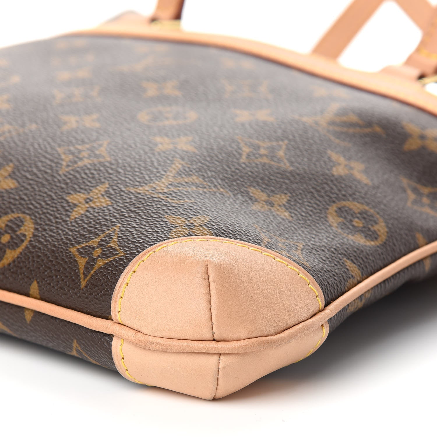 Louis Vuitton Monogram Sac Coussin GM 9 of 9