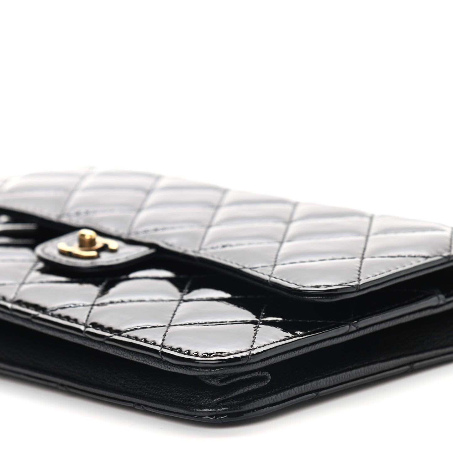 Patent Quilted Wallet On Chain WOC Black