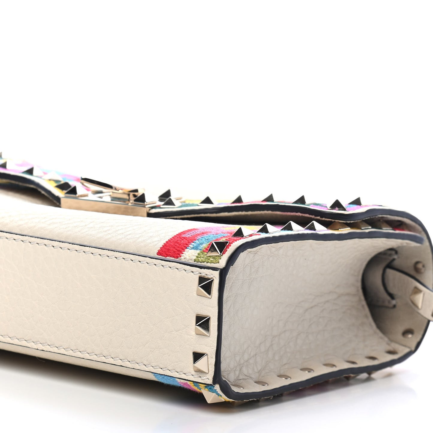 Pebbled Calfskin Embroidered Medium Rockstud Flip Lock Crossbody Bag Ivory