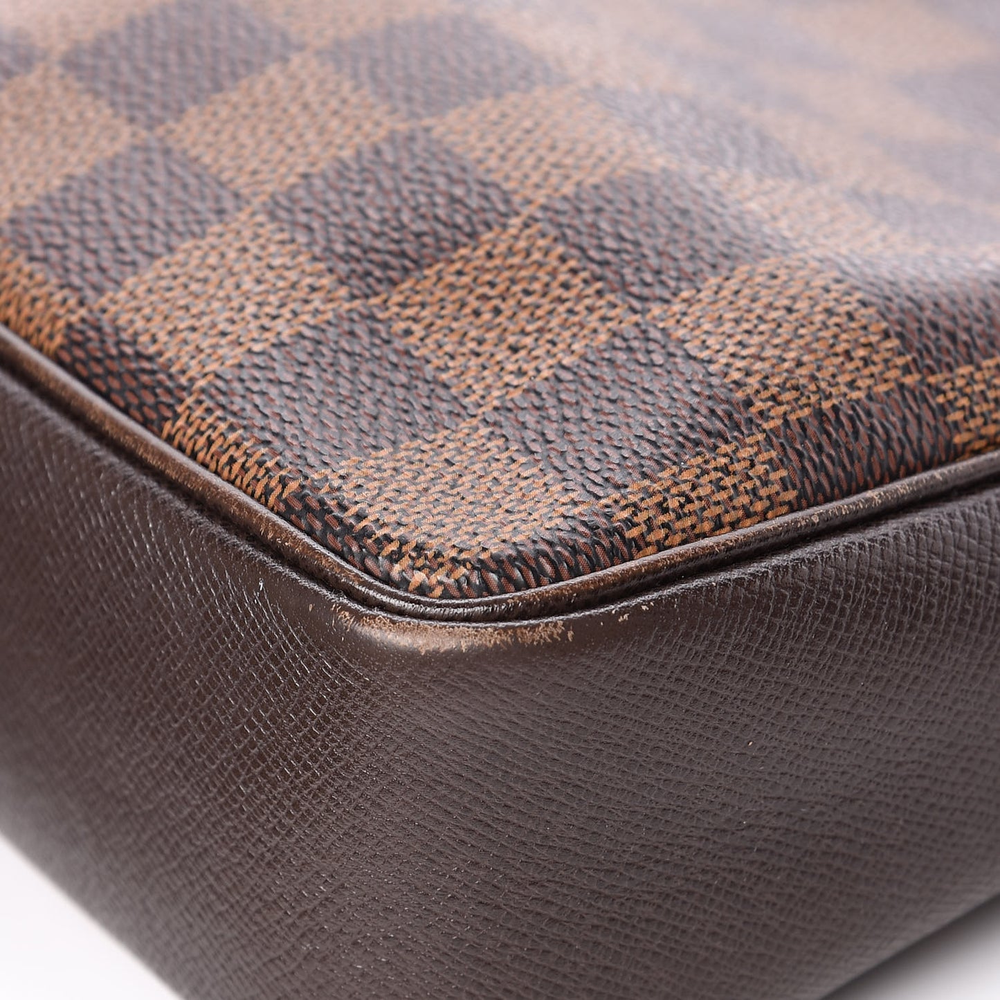 Damier Ebene Trousse Make Up Bag Pochette