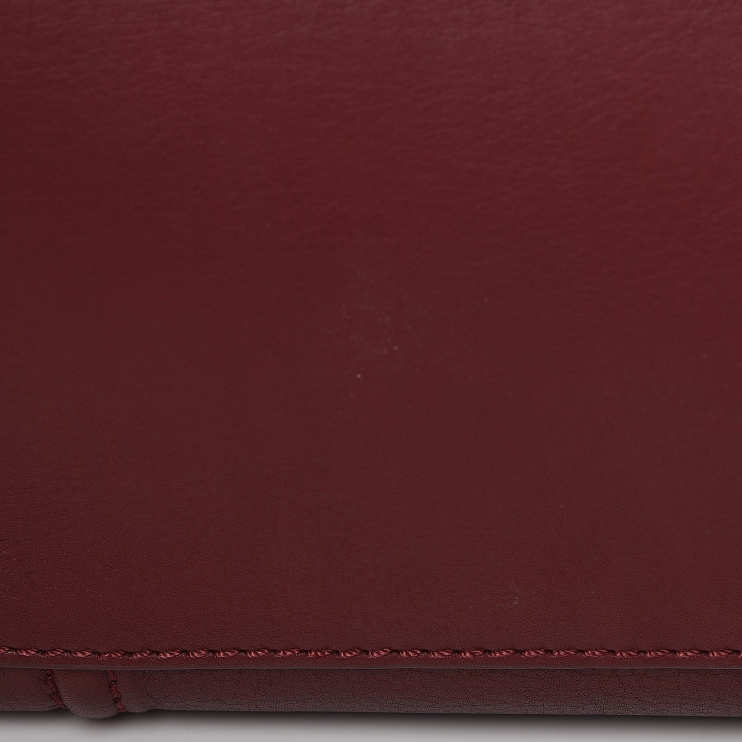 Supple Calfskin Medium Phantom Luggage Burgundy