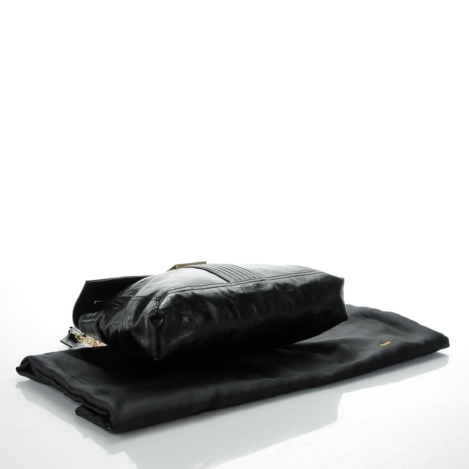 Fendi Vitello Acqua Maxi Baguette Shoulder Bag Black 4 of 8