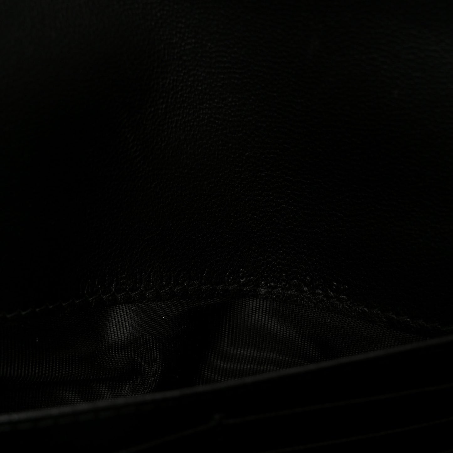 Grained Calfskin Saddle Chain Wallet Pouch Black