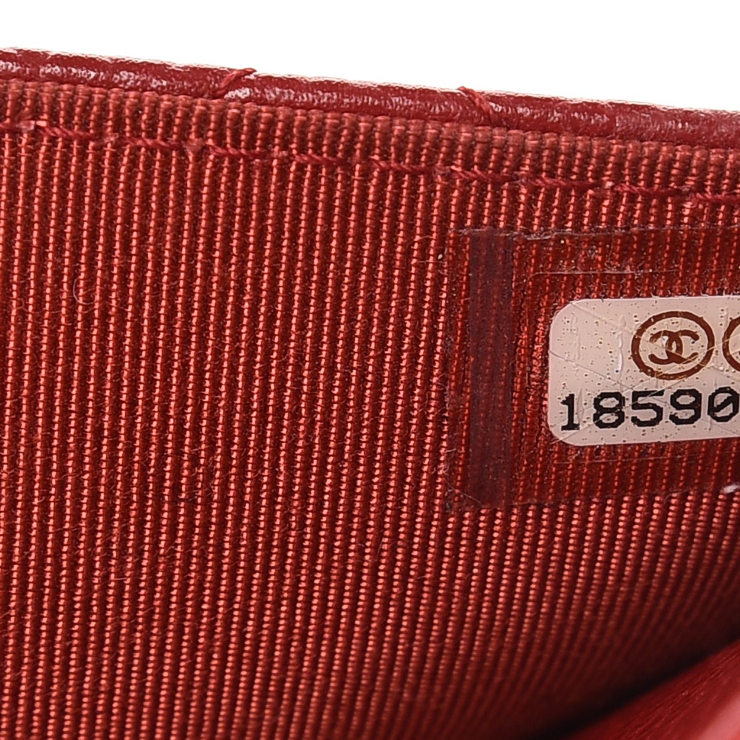 Caviar Quilted Wallet On Chain WOC Red
