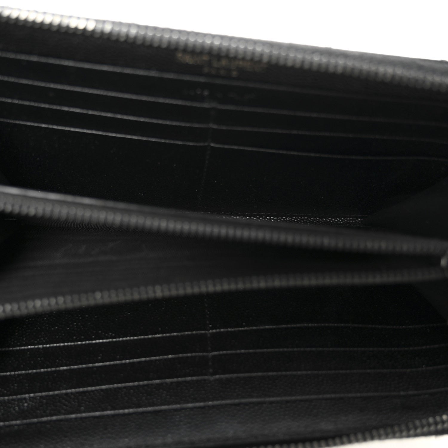 Saint Laurent Grain De Poudre Matelasse Chevron Monogram Monochrome Zip Around Wallet Black 8 of 9