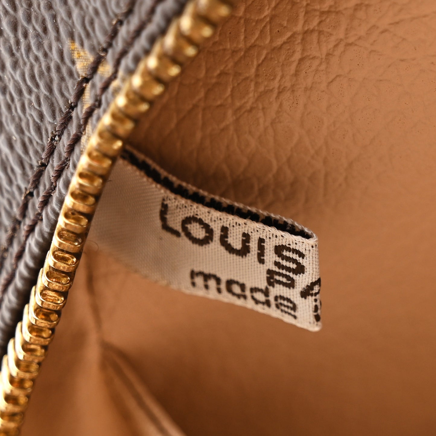 Monogram Trousse Toilette 23