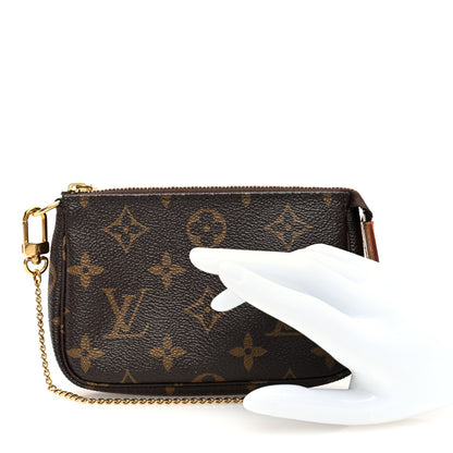 Louis Vuitton Monogram Mini Pochette Accessories 2 of 9