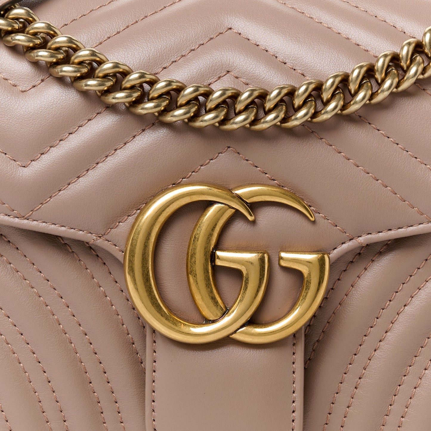 Calfskin Matelasse Small GG Marmont Shoulder Bag Porcelain Rose