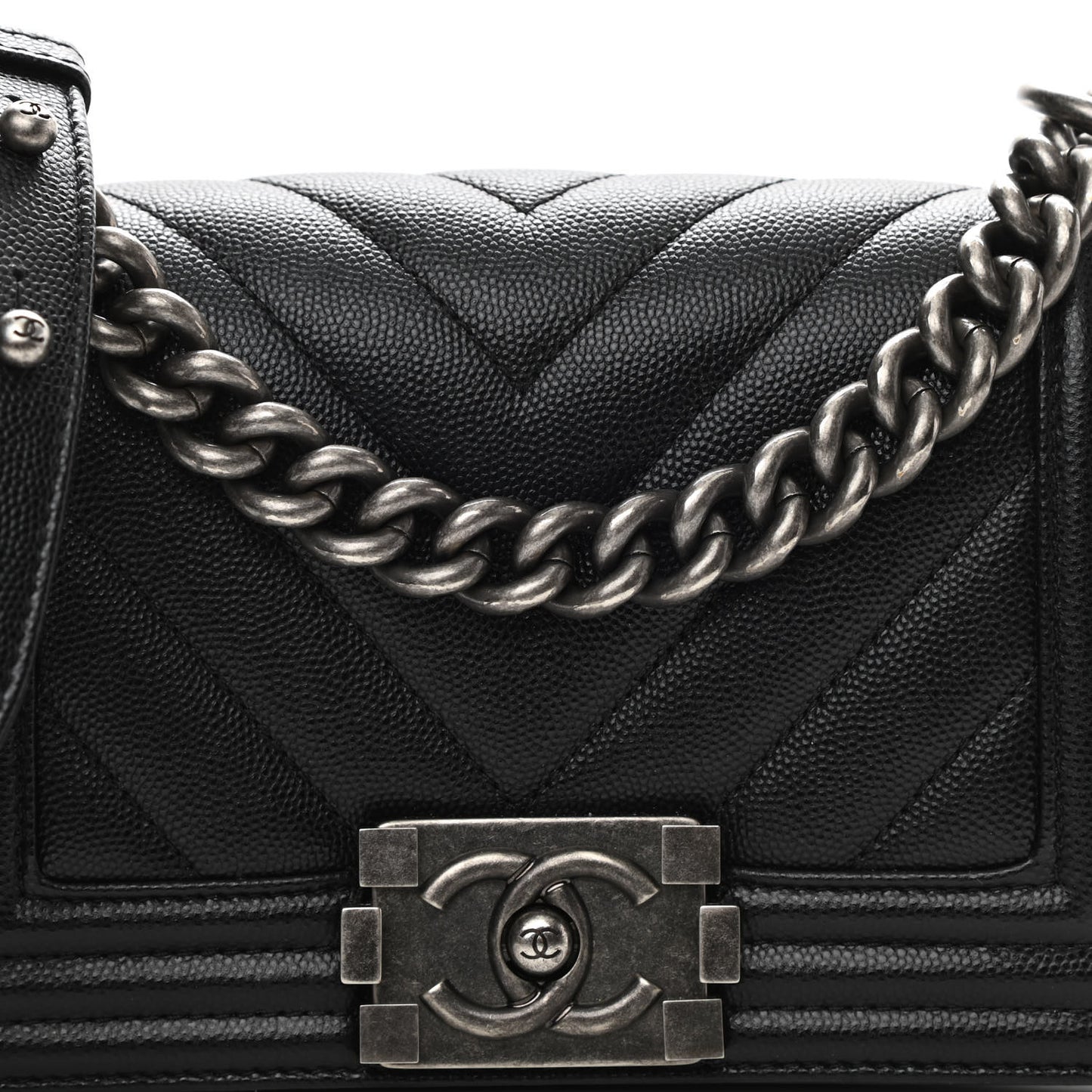 Caviar Chevron Quilted Small Boy Flap Black