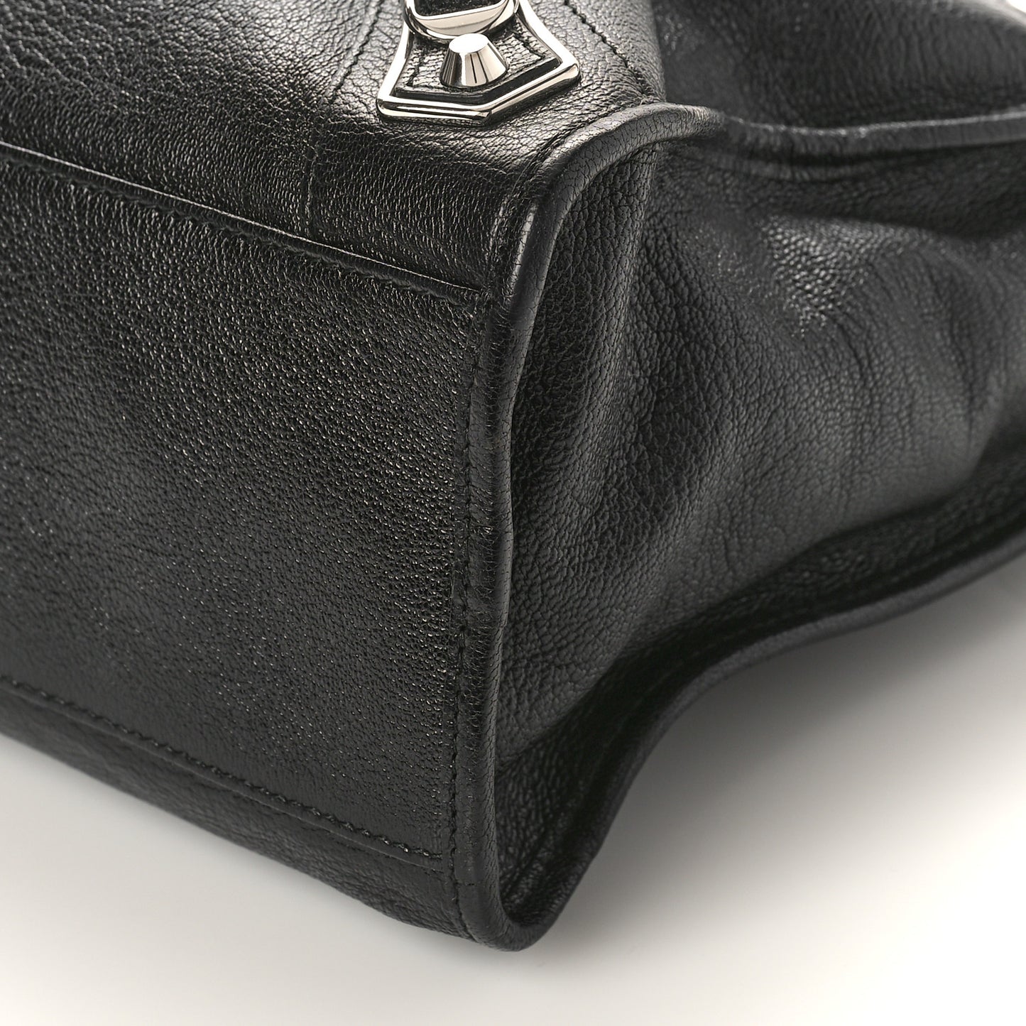 Chevre Silver Metallic Edge Hardware City Black