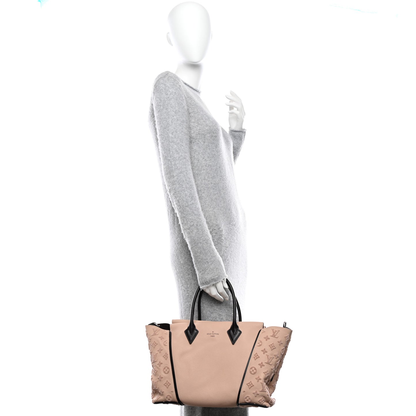 Veau Cachemire Calfskin Tote W PM Petale