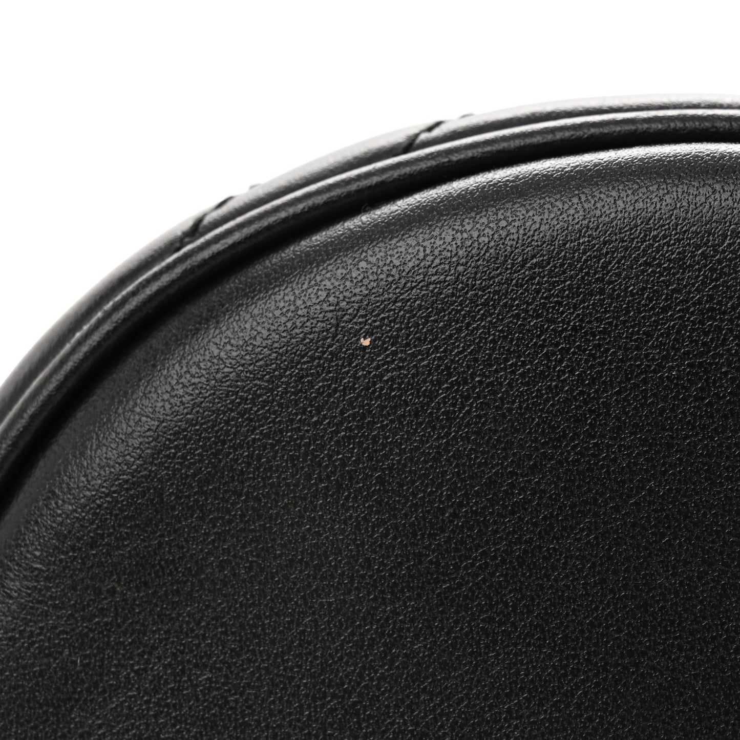 Calfskin Matelasse Mini GG Marmont 2.0 Bucket Bag Black