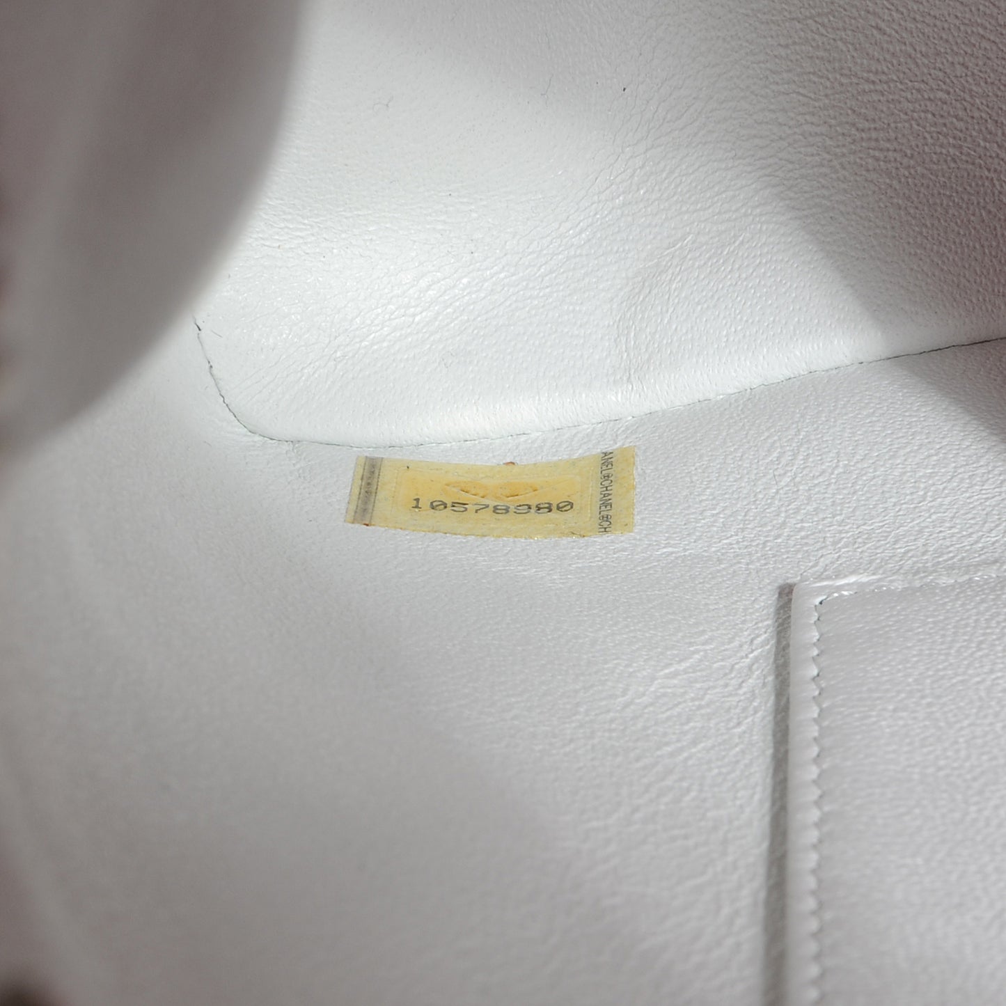 Caviar Medallion Tote White