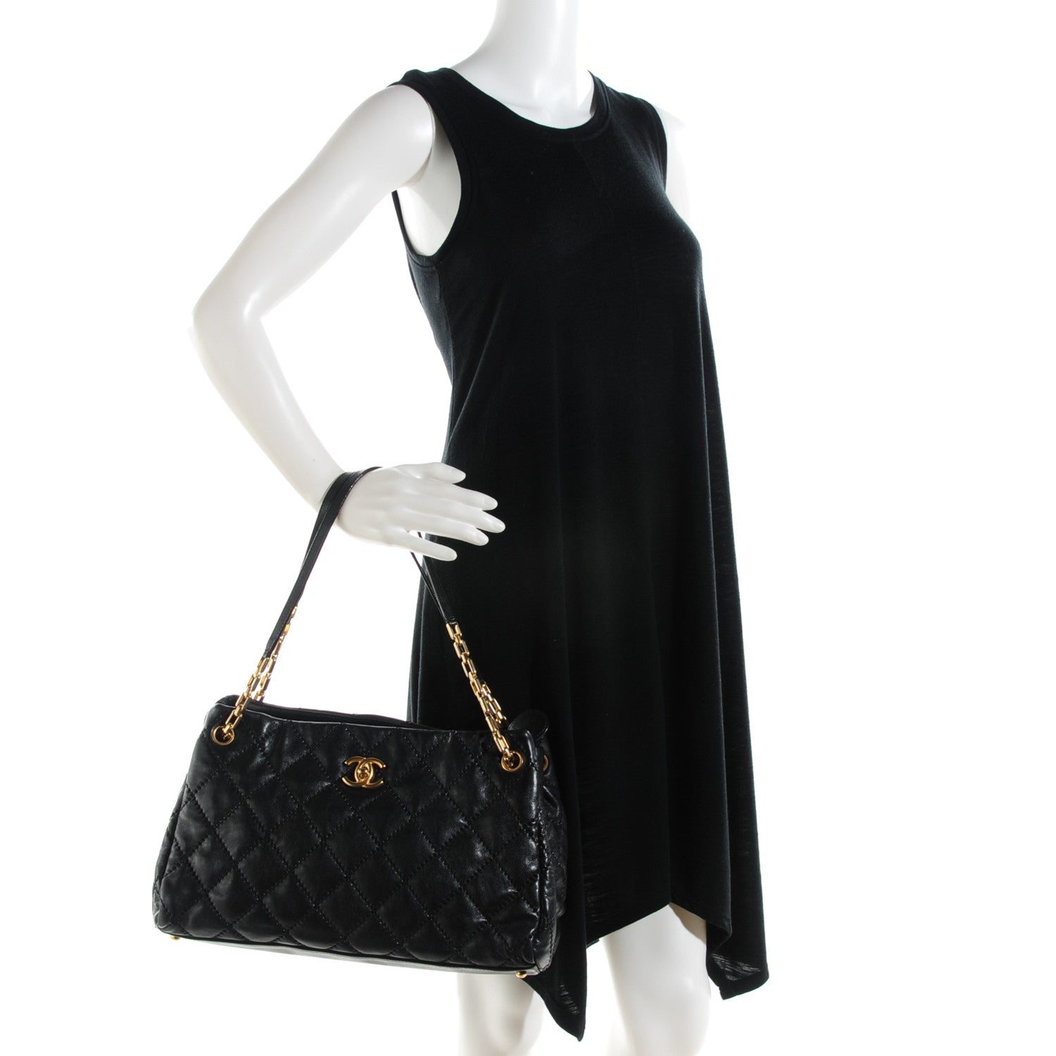 Chanel Calfskin Quilted Large Retro Chain Tote Black 2 of 9