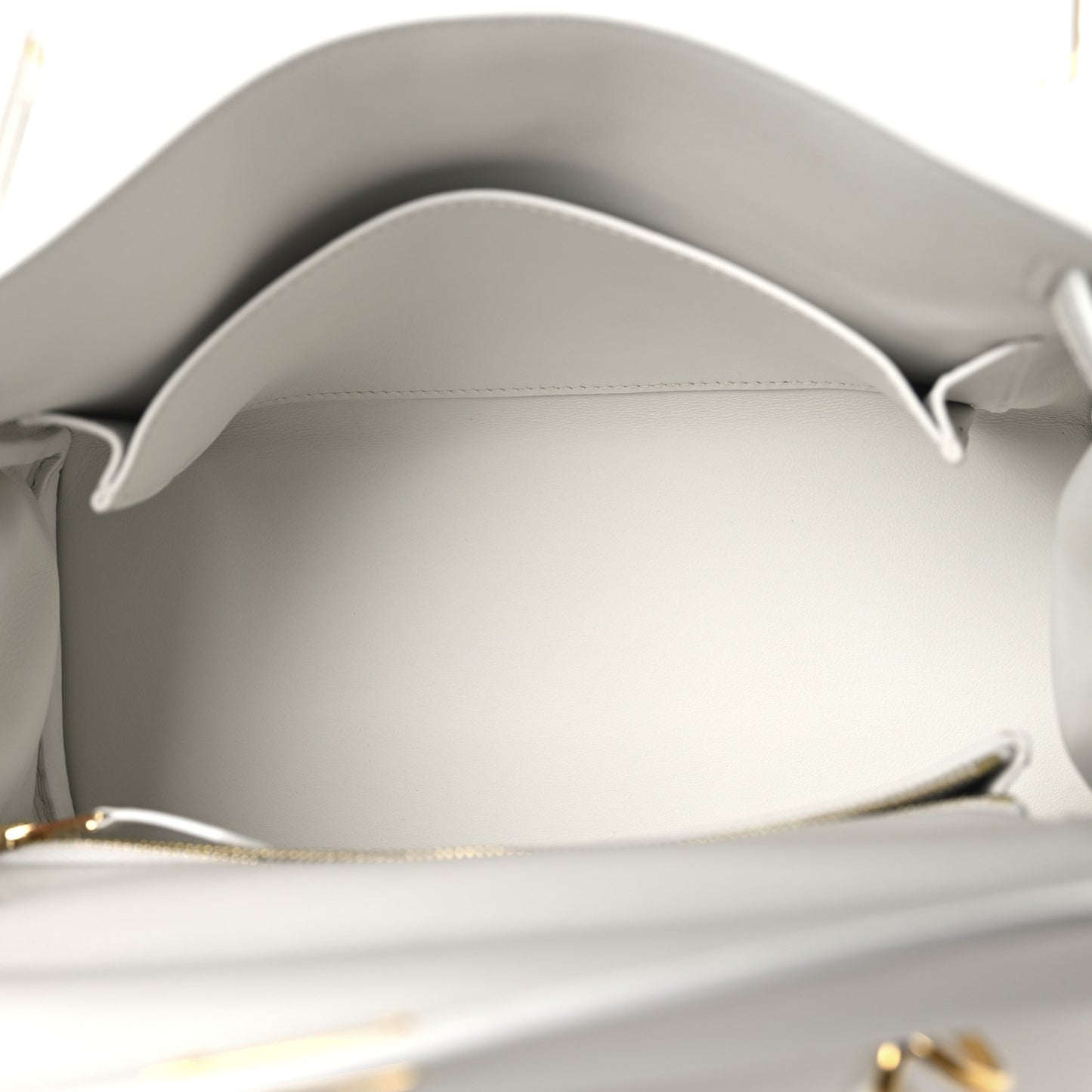 Swift Kelly Retourne 25 New White