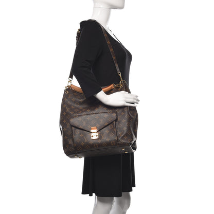 Louis Vuitton Monogram Metis 2 of 9