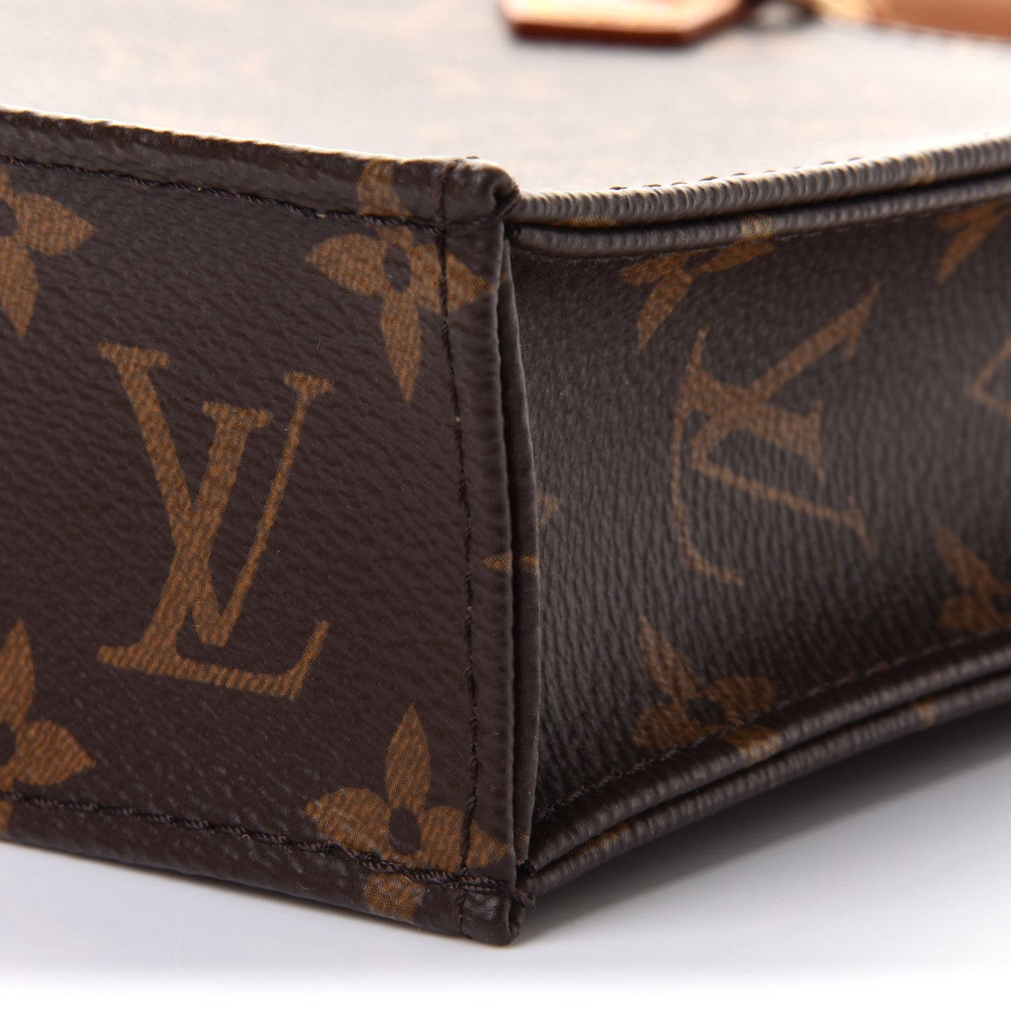 Monogram Petit Sac Plat