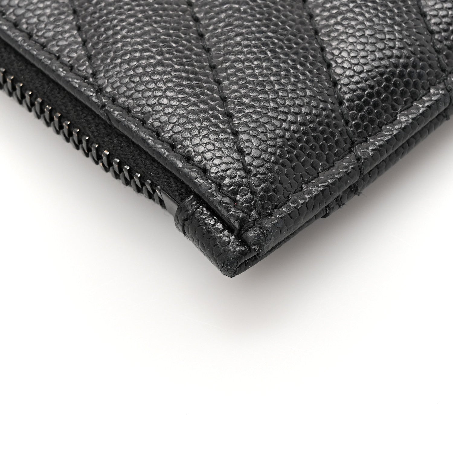 Saint Laurent Grain De Poudre Chevron Monogram Monochrome Bill Pouch Black 8 of 10