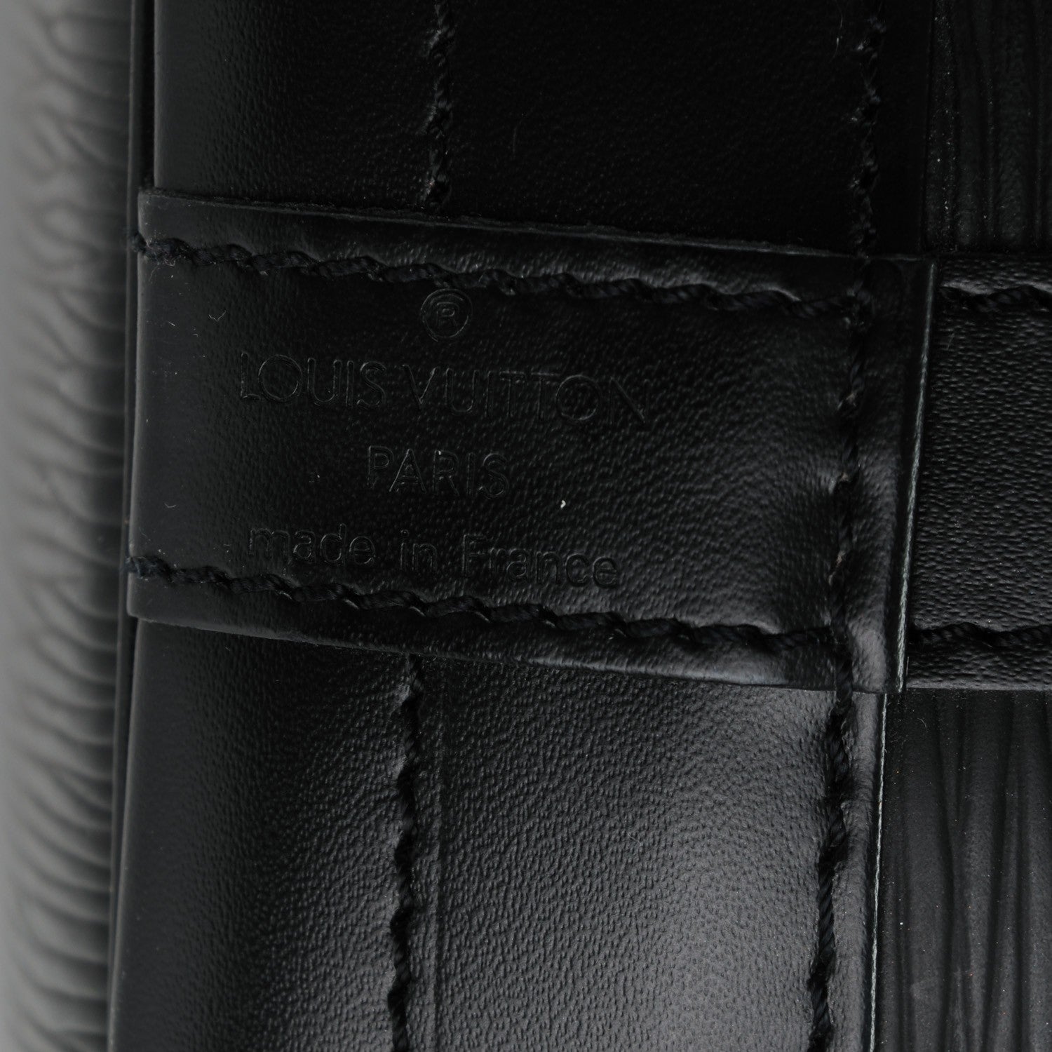 Louis Vuitton Epi Noe Black 6 of 8