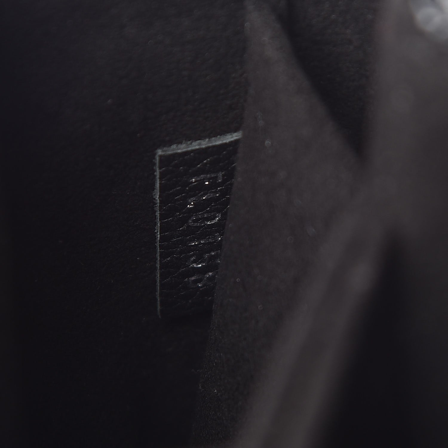 Louis Vuitton Soft Calfskin My Lockme Top Handle Vanille Black 9 of 13