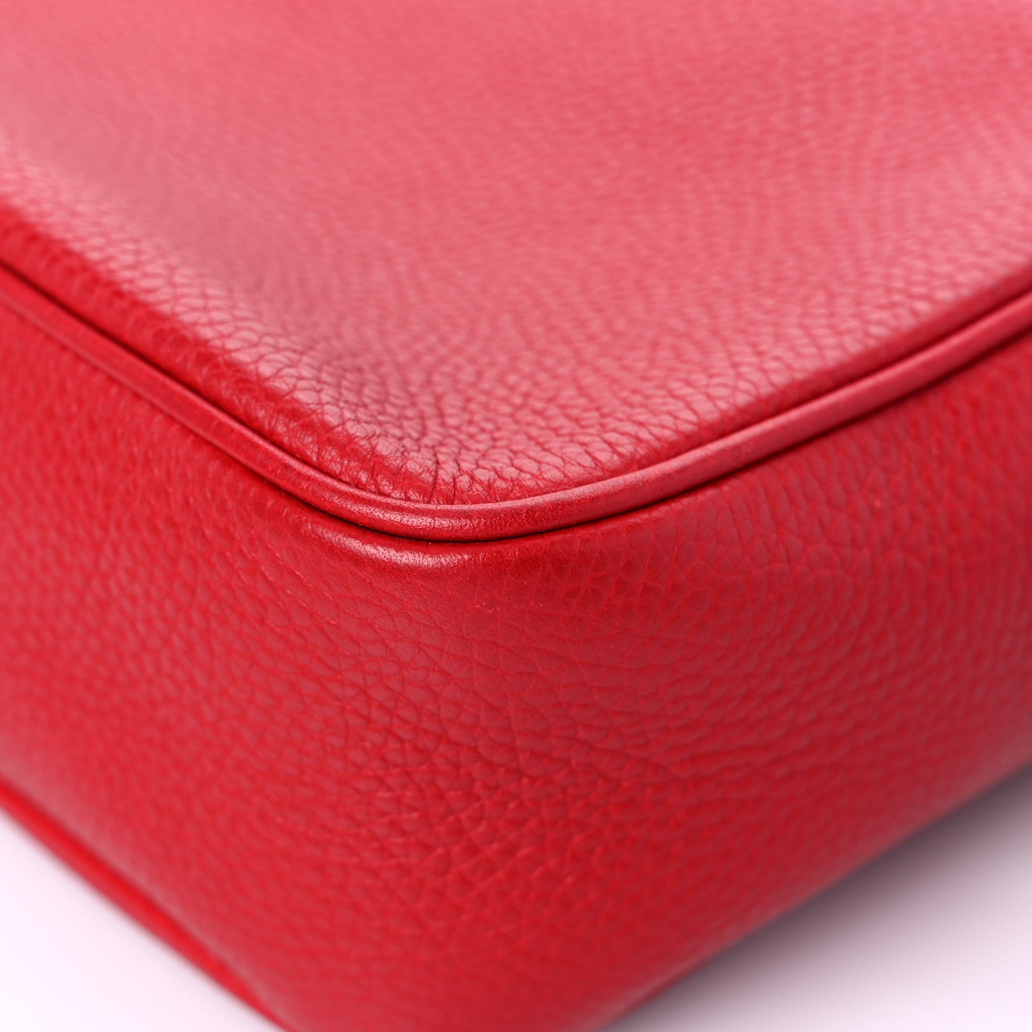 Gucci Pebbled Calfskin Small Soho Disco Bag Tabasco Red 12 of 16