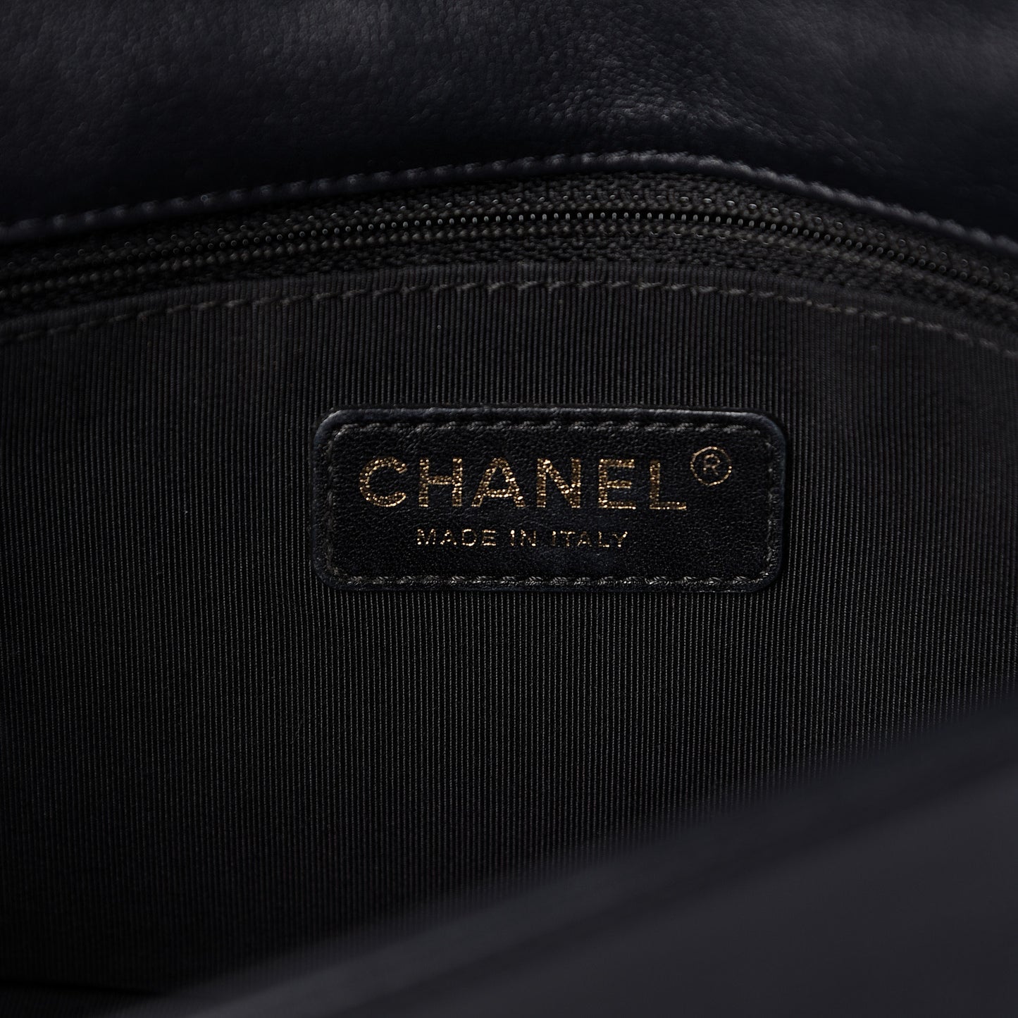 Lambskin Quilted Medium Graphic Flap Navy Black