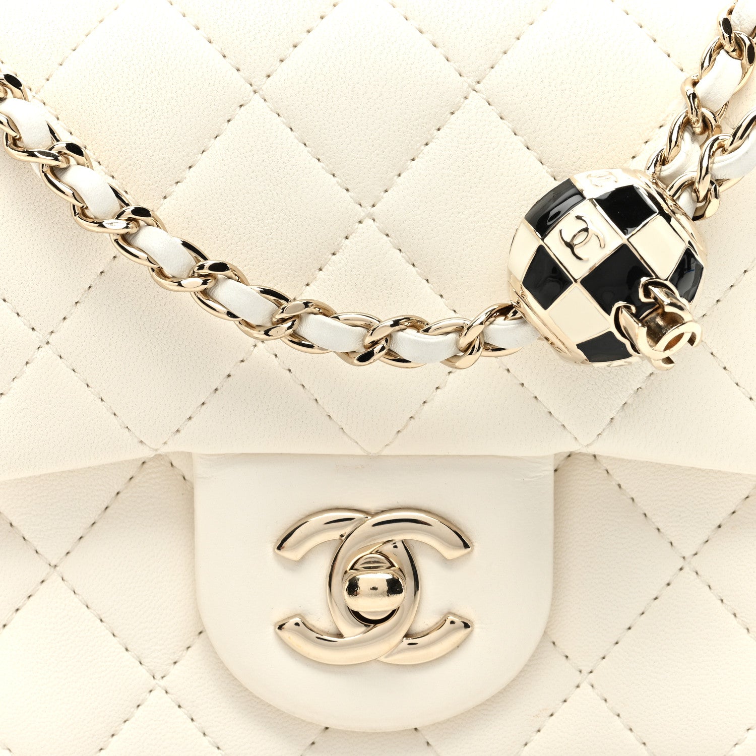Chanel Lambskin Quilted Enamel Mini Pearl Crush Flap White 8 of 11