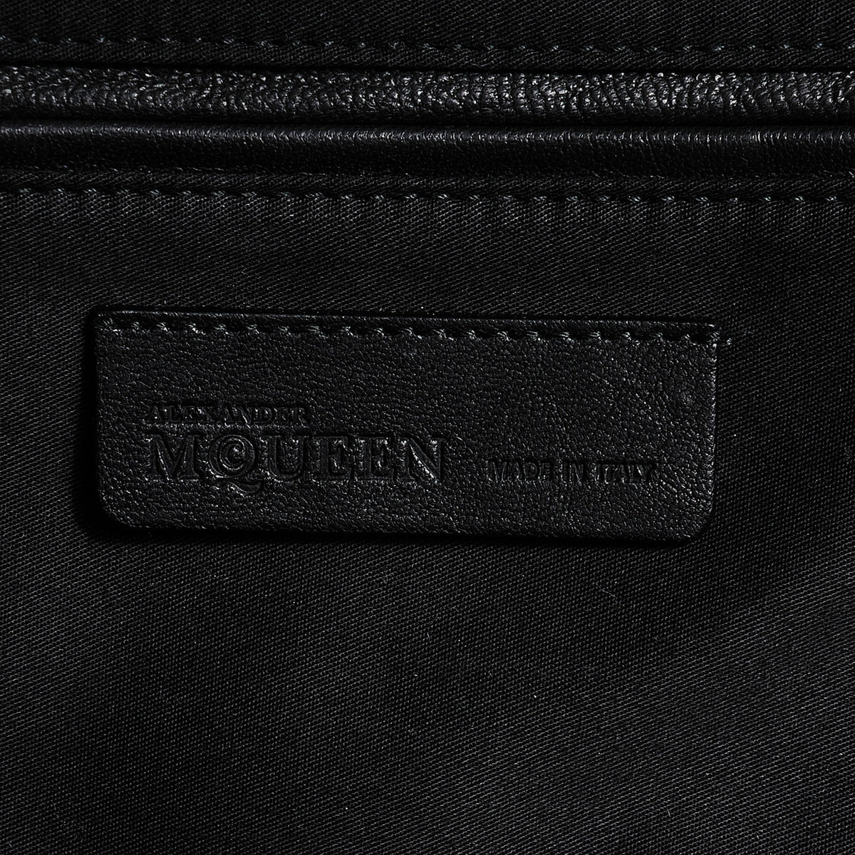 Lambskin Large De Manta Tote Black
