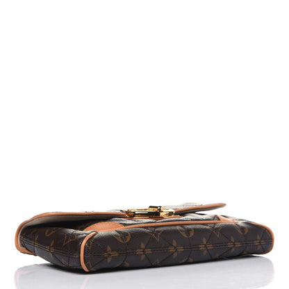 Louis Vuitton Monogram Etoile Clutch 4 of 19