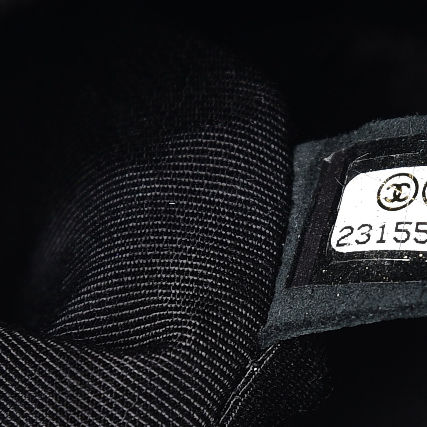 Caviar Quilted New Medium Boy Flap Black
