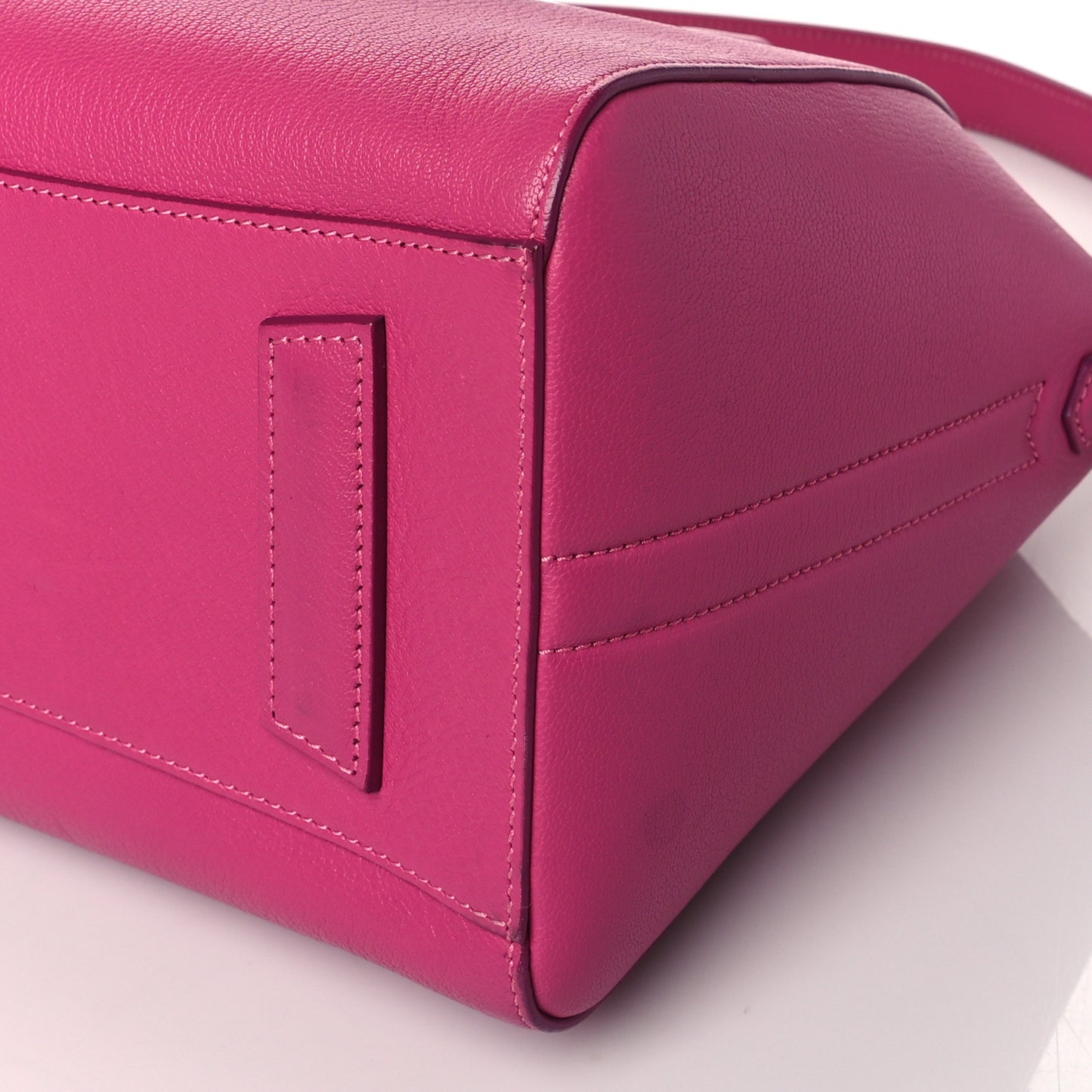 Sugar Goatskin Small Antigona Fuchsia