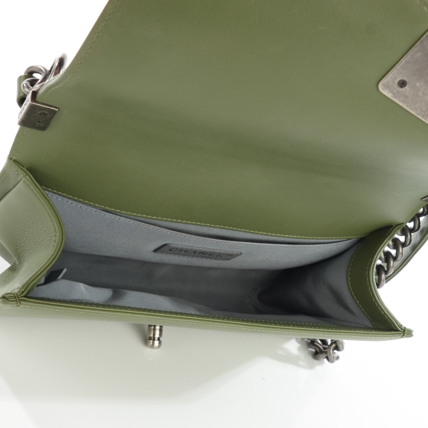 Calfskin Chevron Medium Boy Flap Green