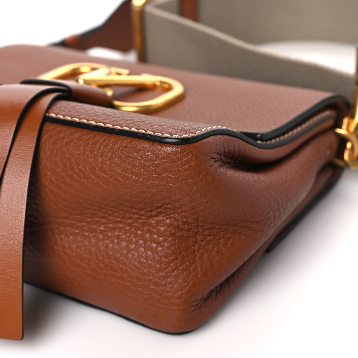 Pebbled Calfskin Small VRing Tassel Shoulder Bag Brown