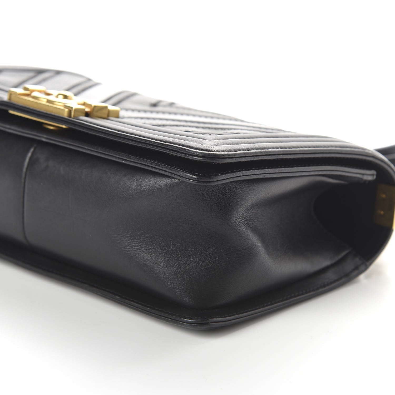 Chanel Caviar Glazed Calfskin Chevron Medium Boy Flap Black 7 of 12