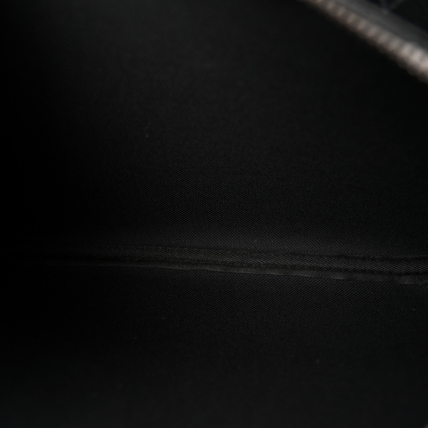 Louis Vuitton Reverse Monogram Eclipse Trio Messenger 6 of 11