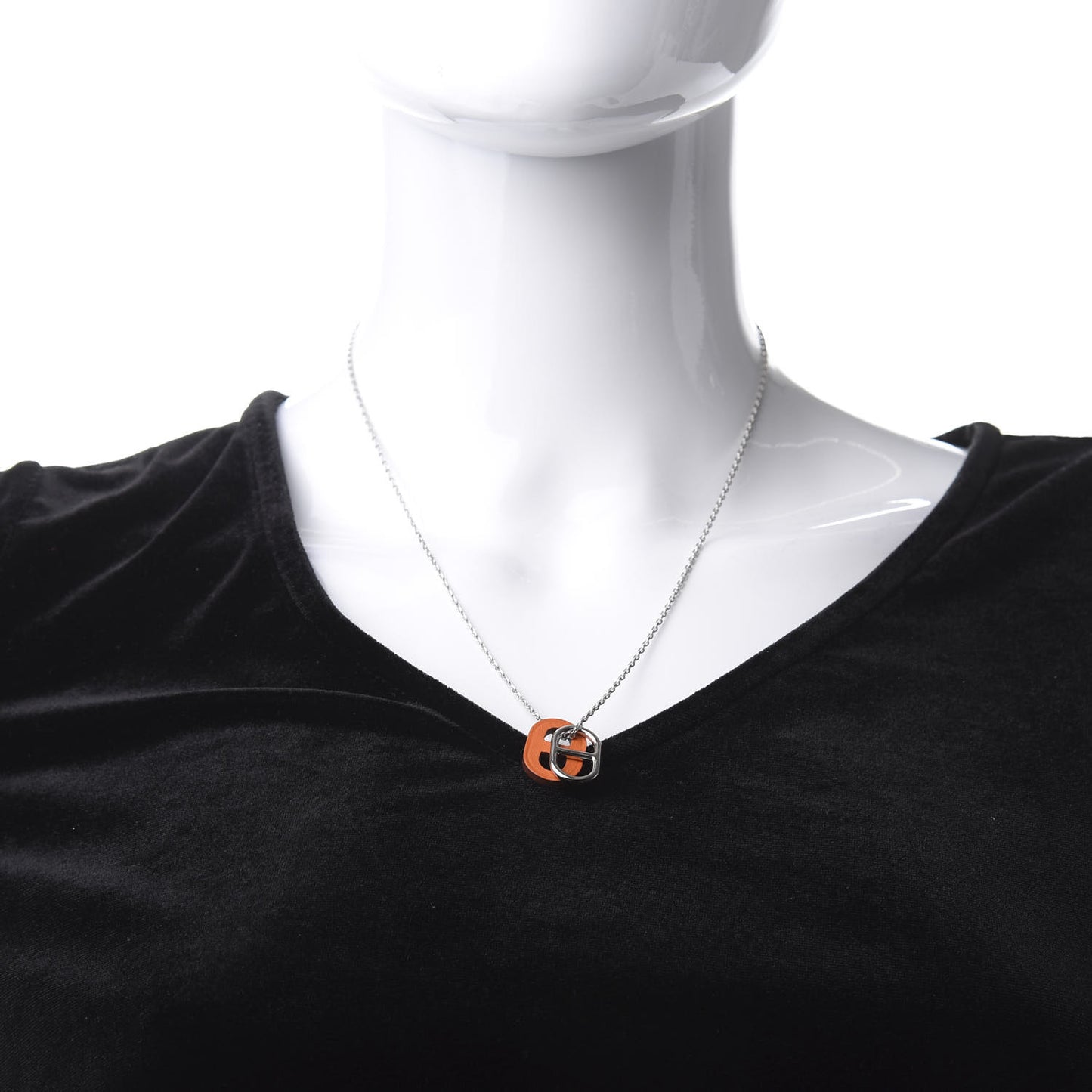 Swift O'Maillon Pendant Necklace Orange