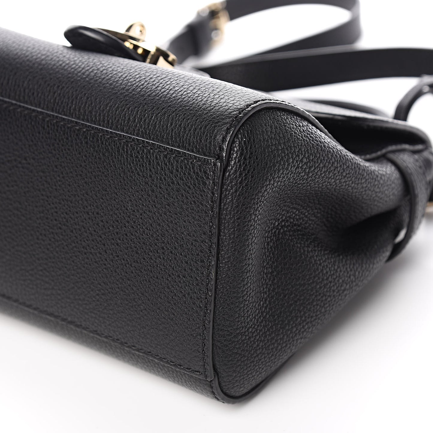 Grainy Calfskin Small Primrose Black