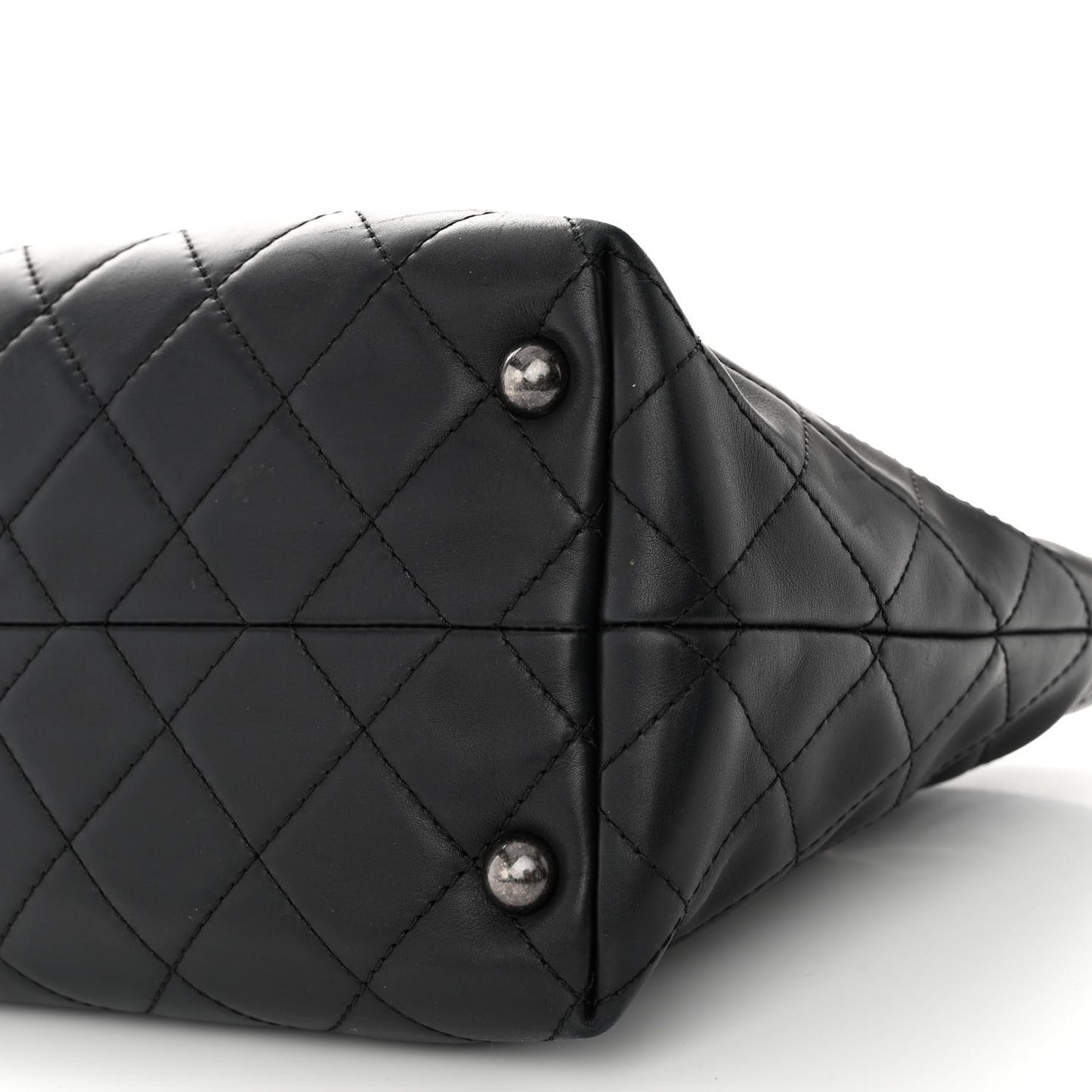 Calfskin Quilted Small Shopping In Chains Tote Black