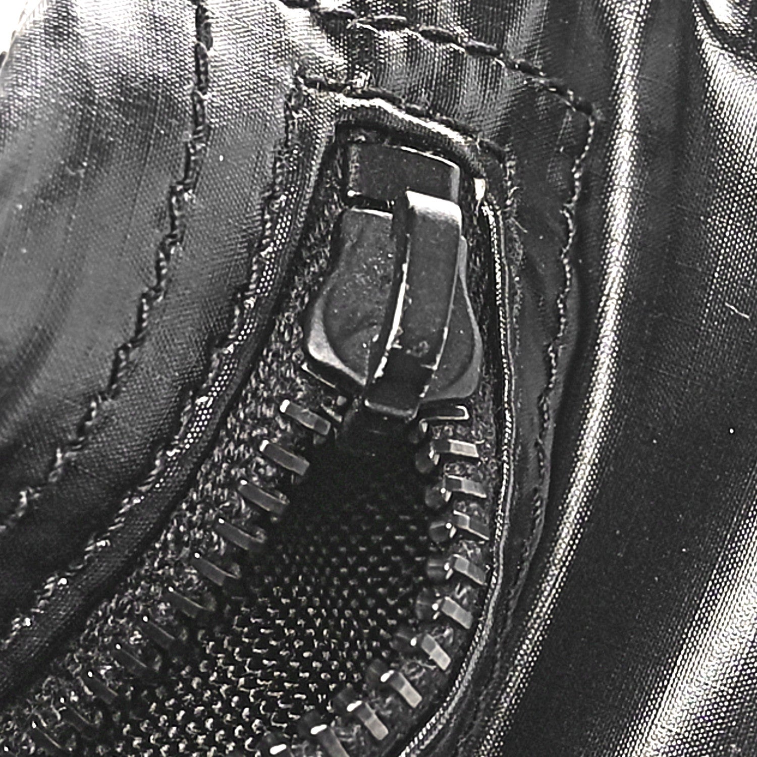 Saint Laurent Nylon Logo Nuxx Body Belt Bag Black 10 of 10
