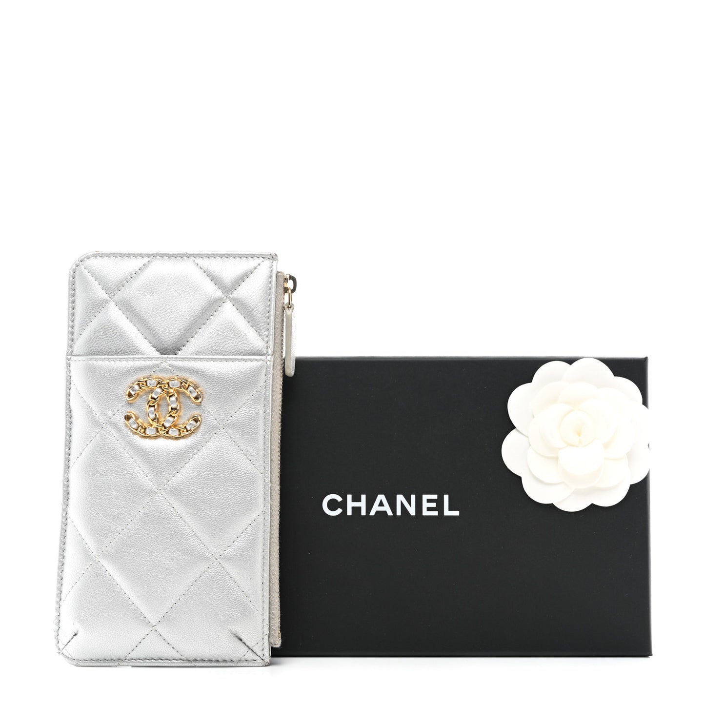 Metallic Goatskin Quilted Chanel 19 Flat Wallet Pouch Silver