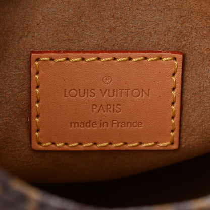 Louis Vuitton Monogram Loop 6 of 10