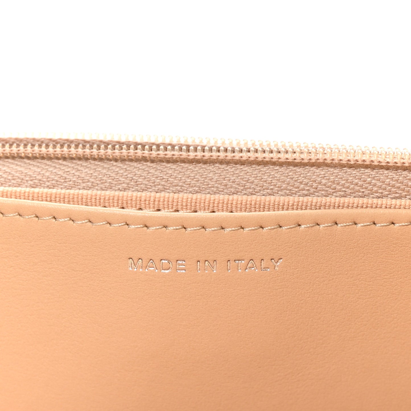 Caviar Quilted Wallet on Chain WOC Beige